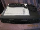 Panasonic VHS-Recorder NV-HD 650 Show-View PCD/ VPS DVD-Player SI SuperVision